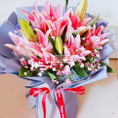 肇庆6支香水百合，全家幸福快乐
