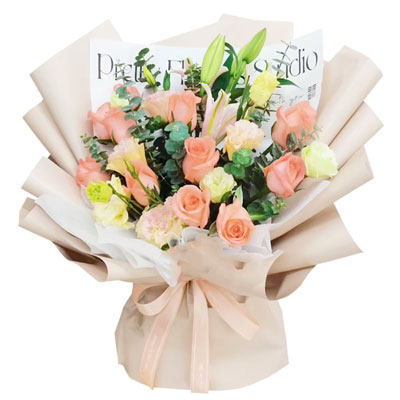 肇庆11朵粉玫瑰百合，温暖与甜蜜