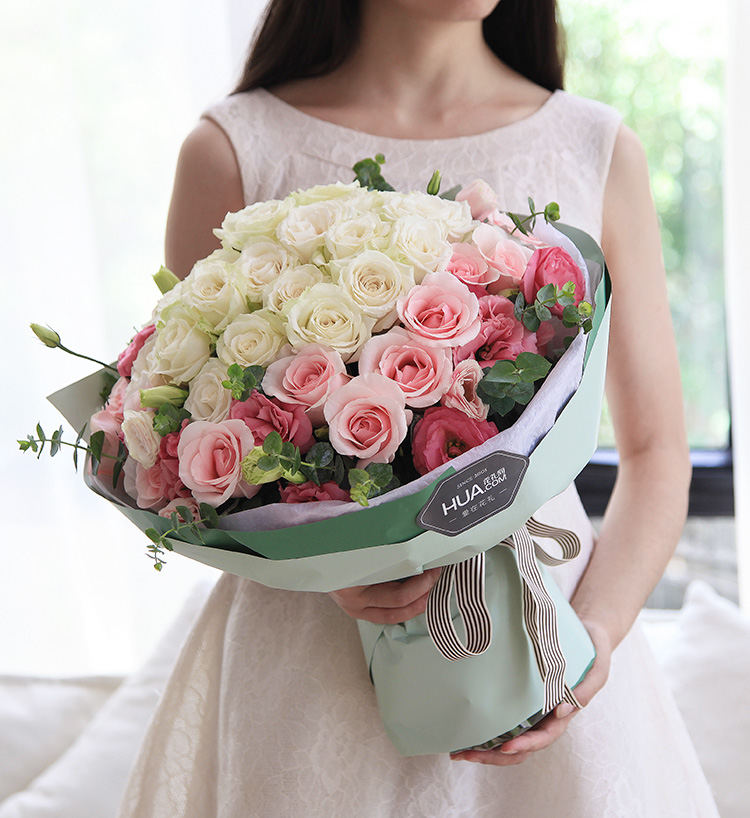 肇庆给女朋友过生日,可以准备什么礼物?